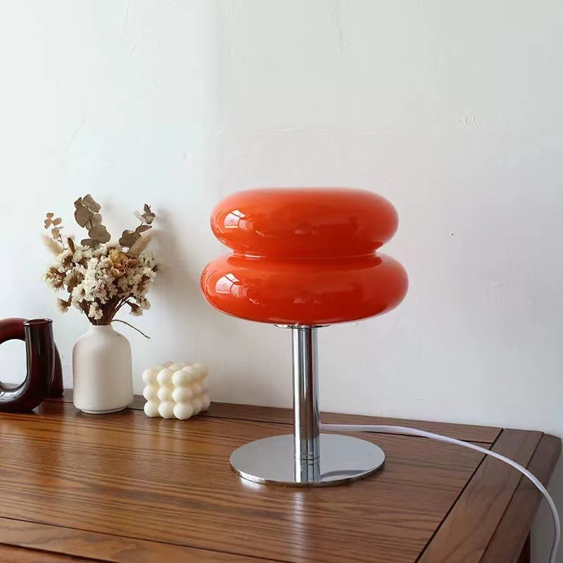 Contemporary Nordic Retro Table Lamp